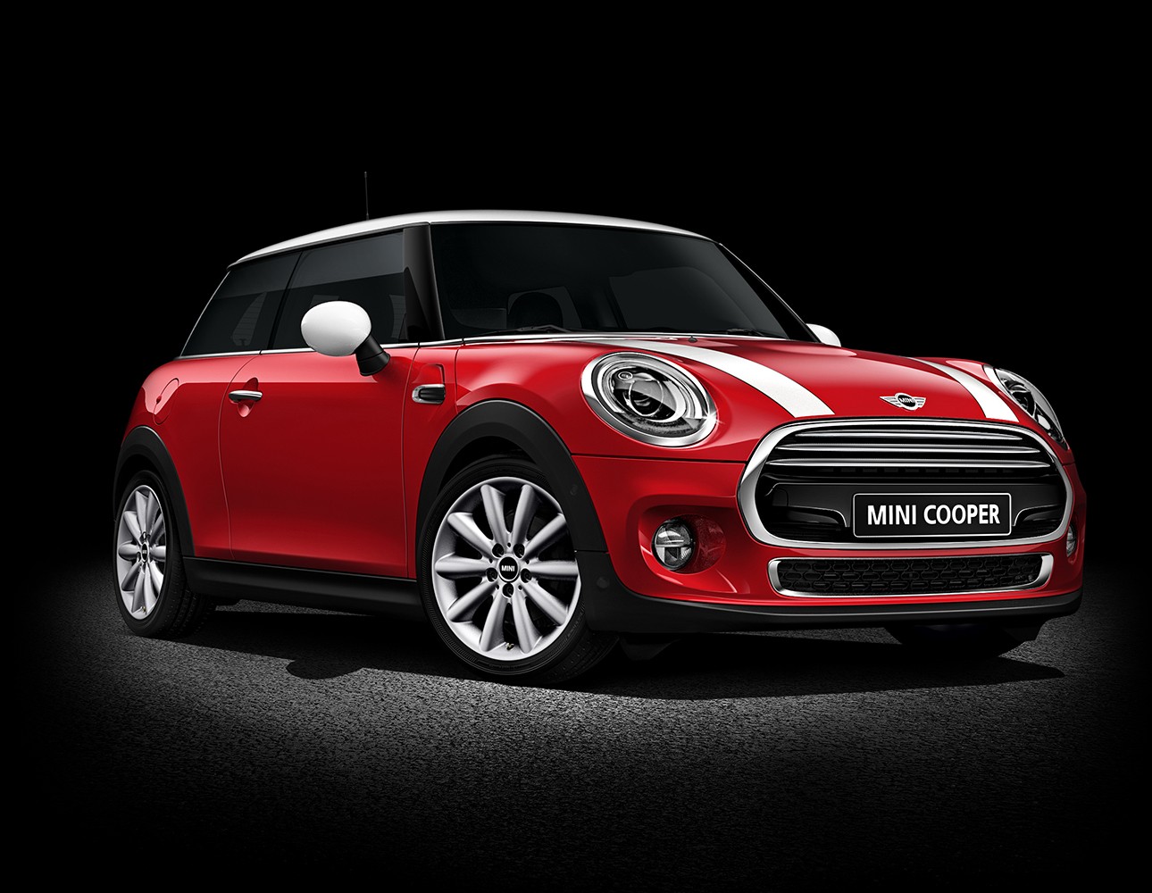 MINI с 3 врати – профил отпред/по диагонал